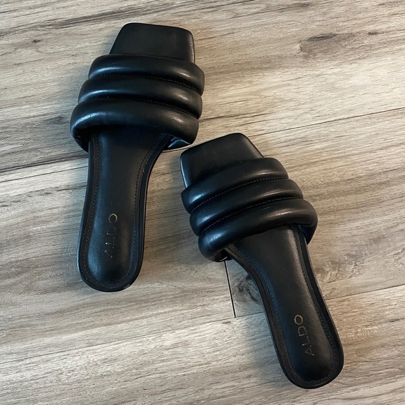 Aldo Goani Puffy Slide Square Toe Sandal Black Size 5 - Picture 2 of 13